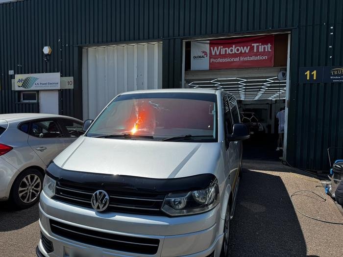 VW Transporter, chameleon windscreen and sunstrip